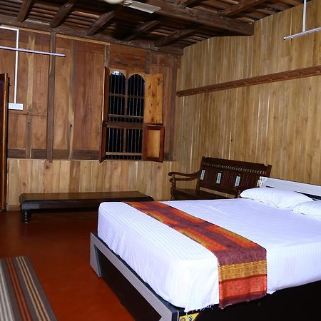 Malayoram Heritage Villa Munnar Kumudi Exterior photo