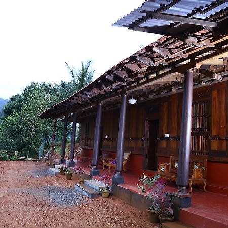 Malayoram Heritage Villa Munnar Kumudi Exterior photo
